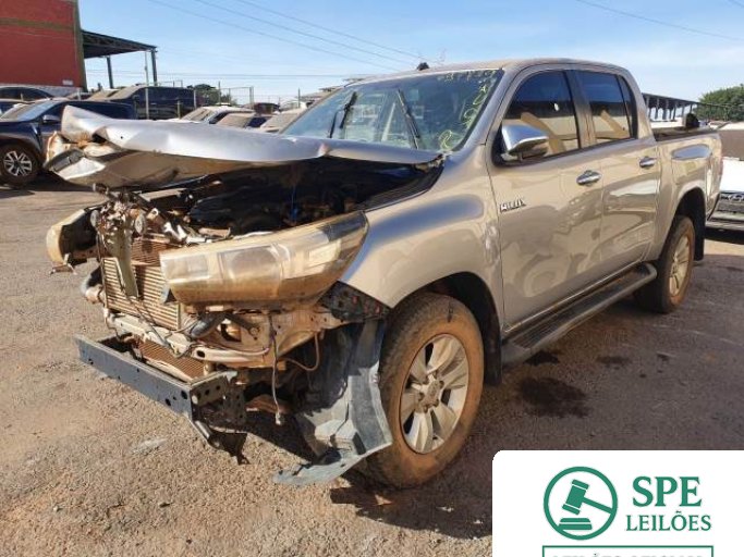 TOYOTA HILUX CD 18/19